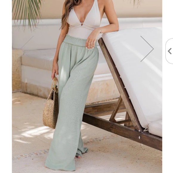 Pink Lily Pants - Flowy, comfy NWOT Beach Pants